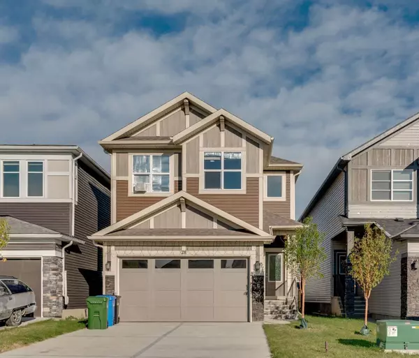 28 Savanna Link NE, Calgary, AB T3J 2H3