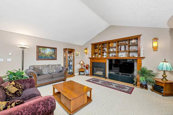 Sooke, BC V9Z 0M8,2208 Maple Ave