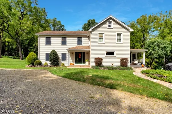 39 Old Clinton Rd, Raritan Twp., NJ 08822