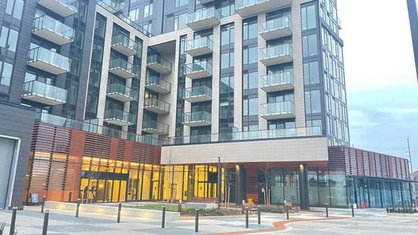 1415 Dundas ST E #206, Oakville, ON L6H 7G1