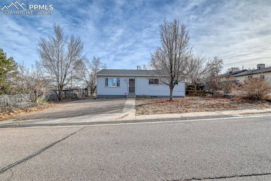 530 Hewitt ST, Pueblo, CO 81005