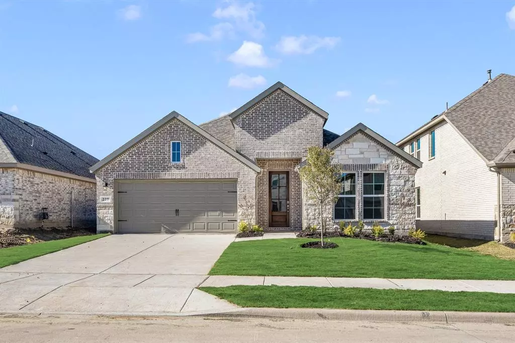 Lavon, TX 75166,227 Ivory Brook Cove Drive