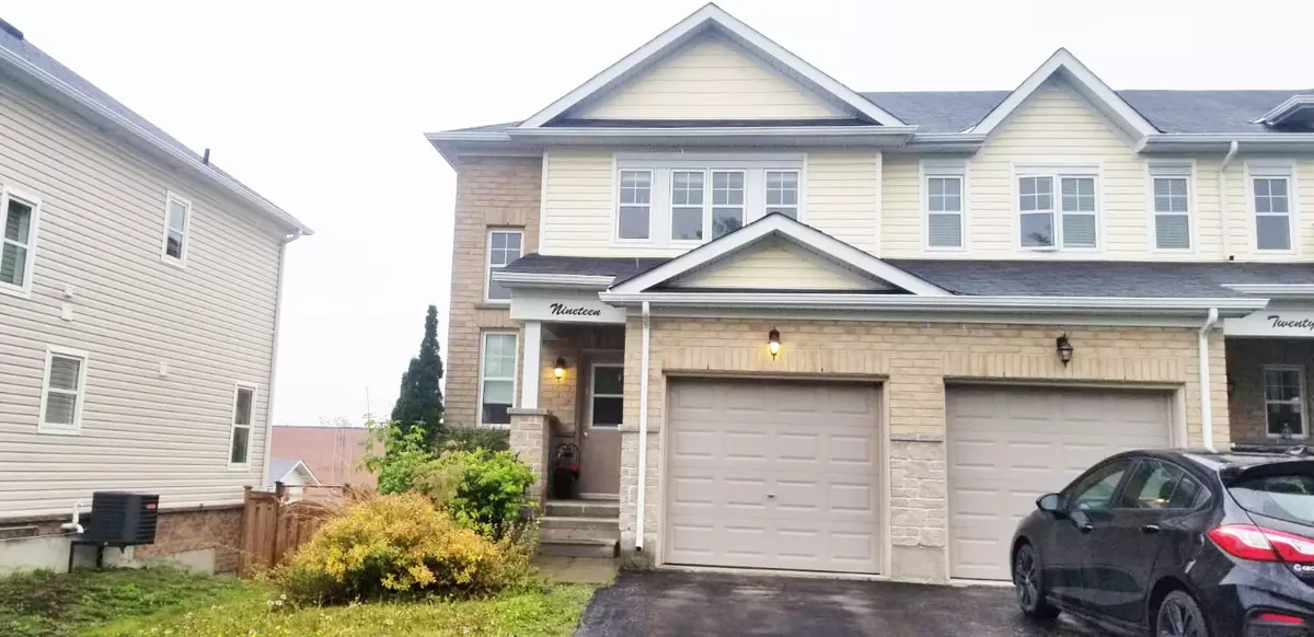 Barrie, ON L4N 6N7,19 Peartree CT