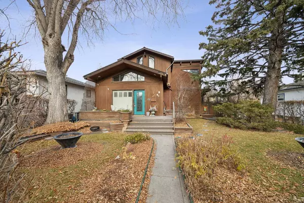 Calgary, AB T2M 1N3,456 22 AVE NW