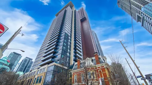 28 Linden ST #203, Toronto C08, ON M4Y 0A4