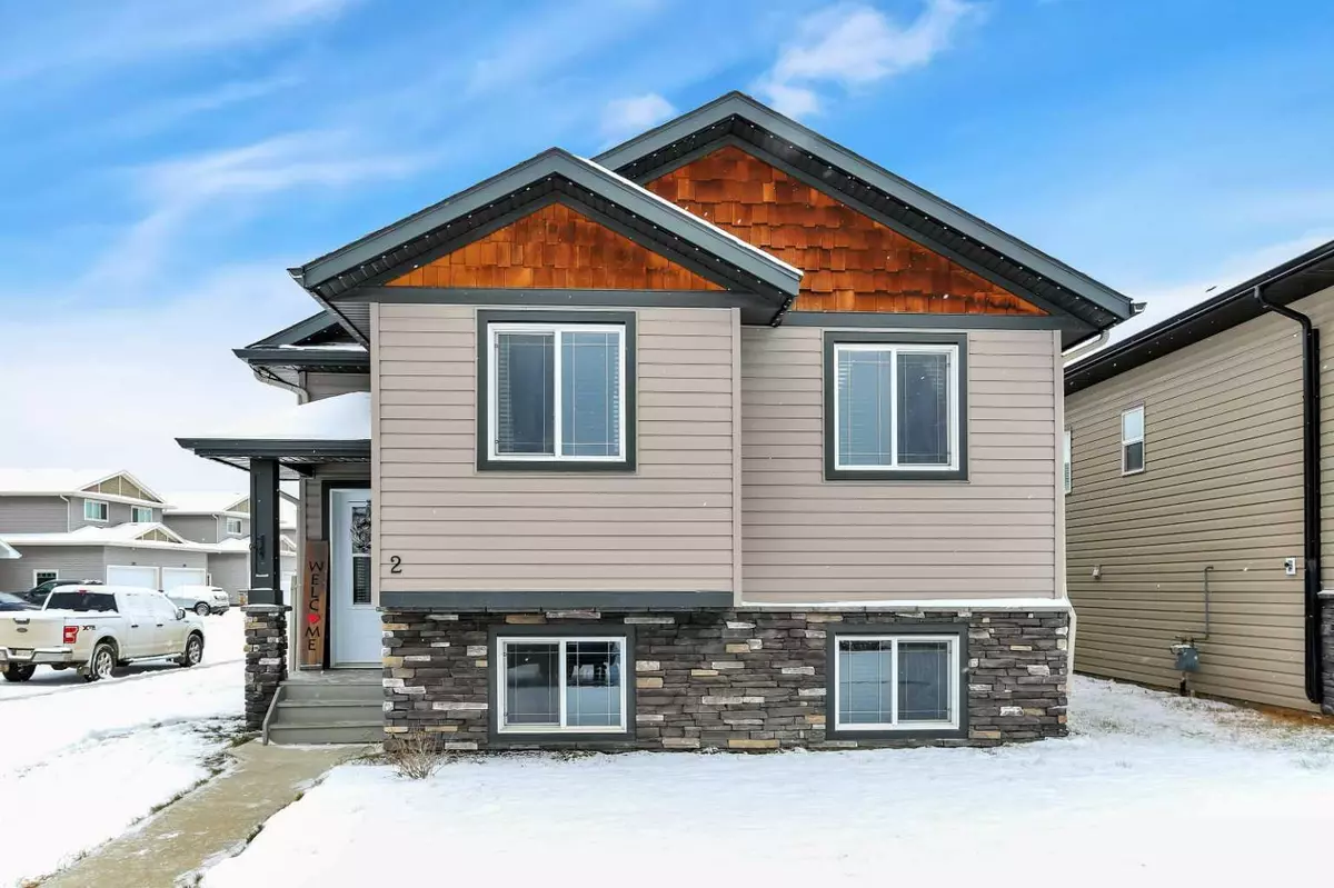 Blackfalds, AB T4M 0A5,2 Coachman WAY