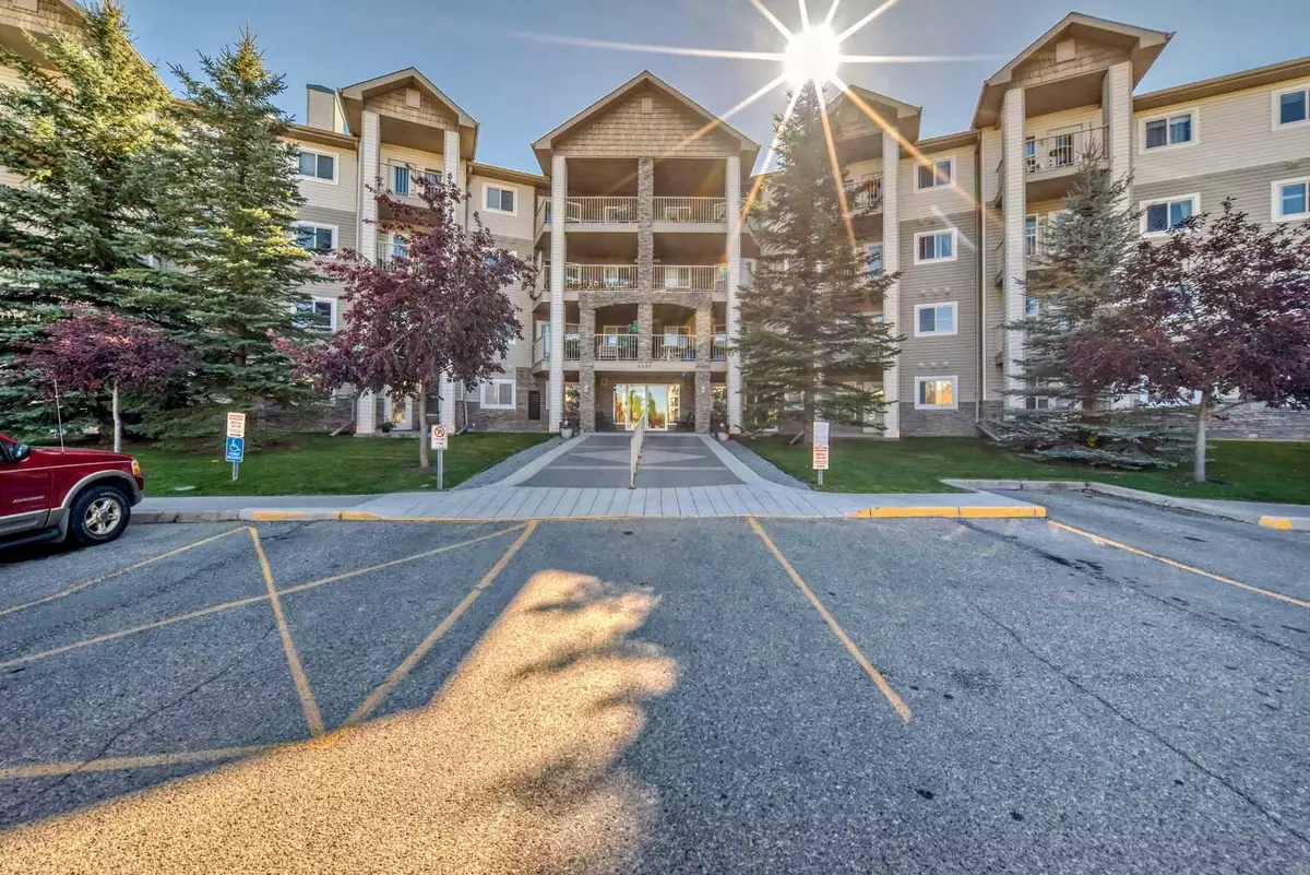 Calgary, AB T2Y 4M1,5000 Somervale CT Southwest #401