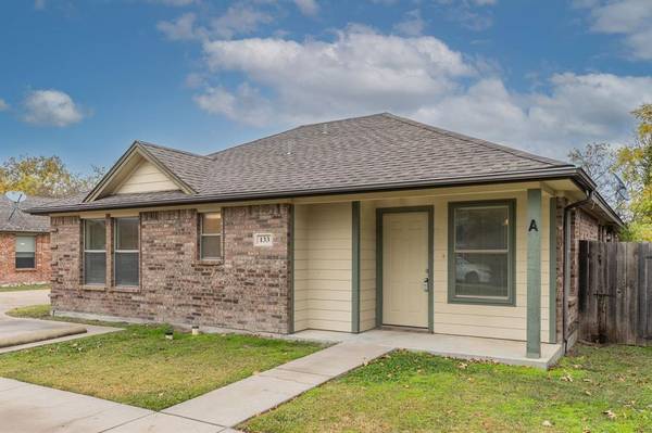 Azle, TX 76020,133 Stewart Bend Court #A