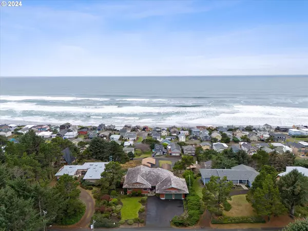 Lincoln City, OR 97367,6421 NE PORT DR