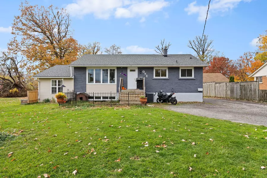 1 Woodside DR, Port Colborne, ON L3K 5G9