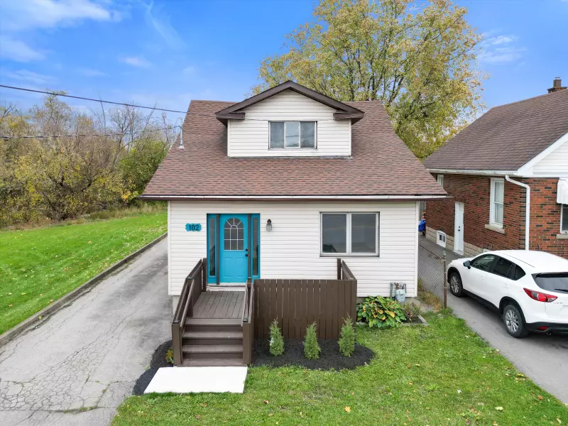 102 PINE ST S, Thorold, ON L2V 3M1