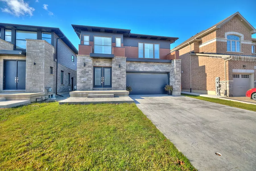 43 Homestead WAY, Thorold, ON L2V 0H1