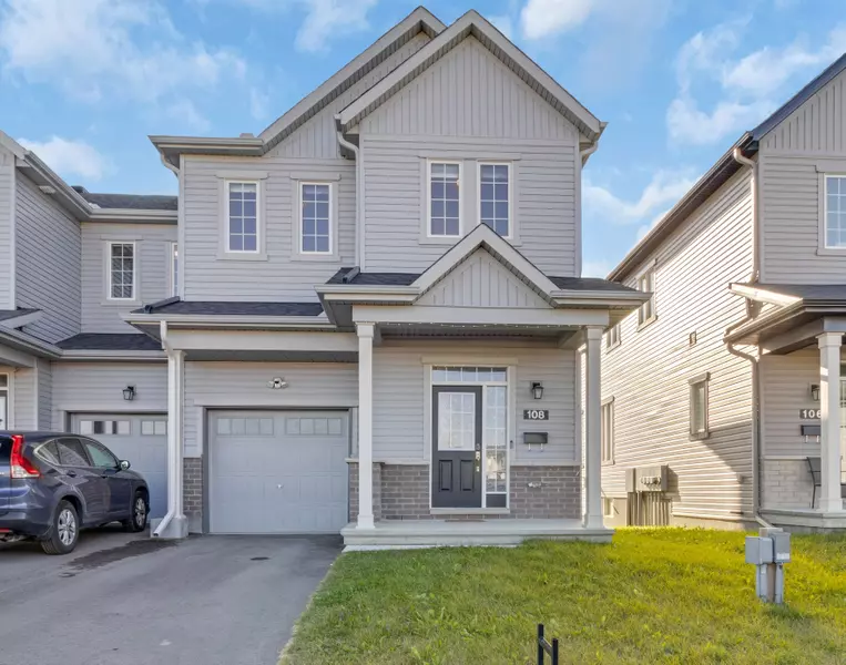 108 Main Halyard LN, Barrhaven, ON K2J 7B6