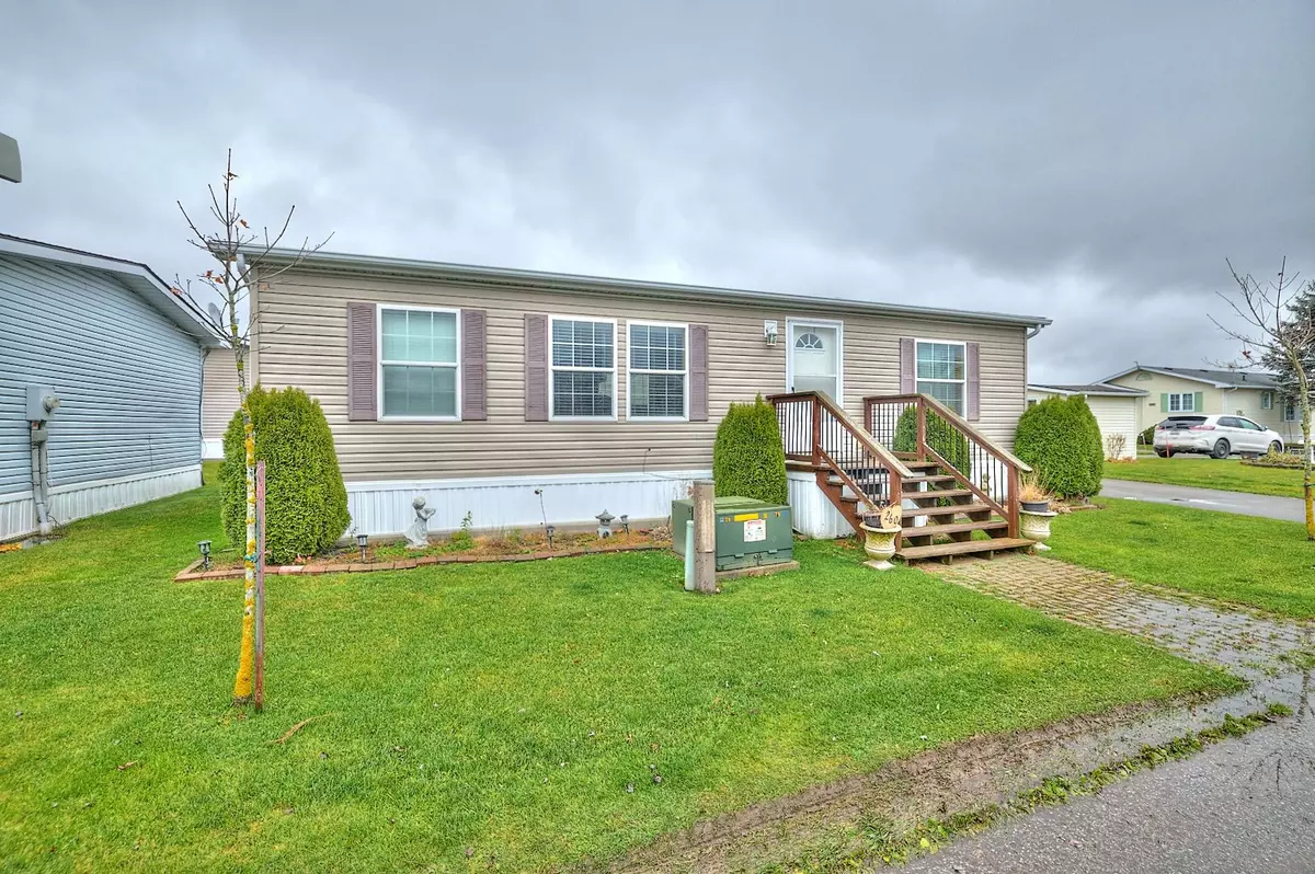 Fort Erie, ON L0S 1S1,3033 TOWNLINE RD #260