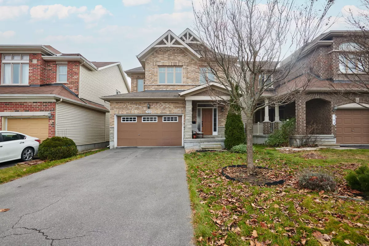 Kanata, ON K2T 0A8,760 Fletcher CIR W