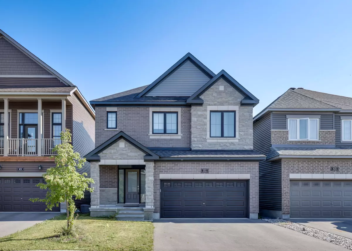 Kanata, ON K2T 0R3,51 ERAMOSA CRES