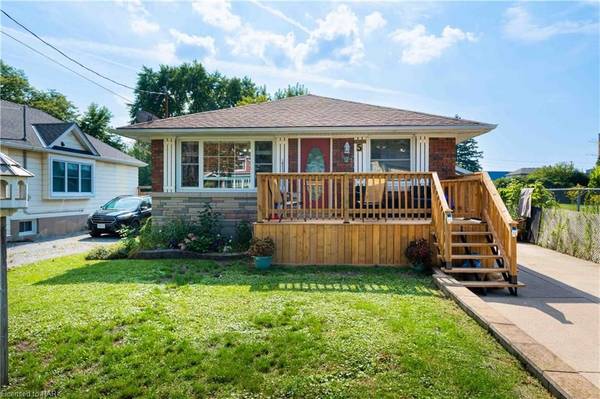 5 ST PETER ST, St. Catharines, ON L2T 1N7