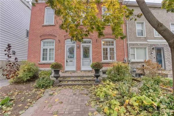 87 GUIGUES AVE, Lower Town - Sandy Hill, ON K1N 5H8