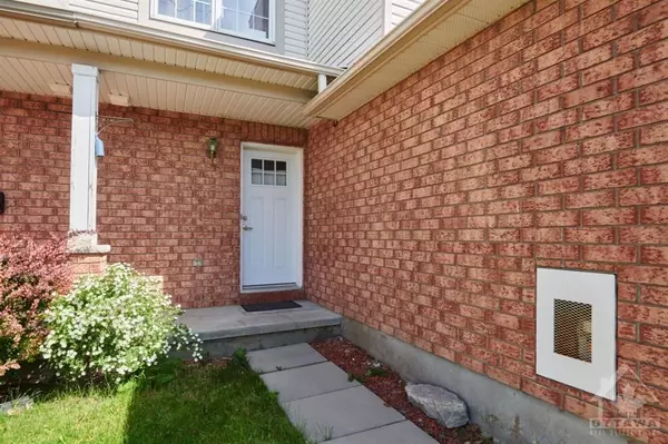 Barrhaven, ON K2J 4Z8,8 CALAVERAS AVE