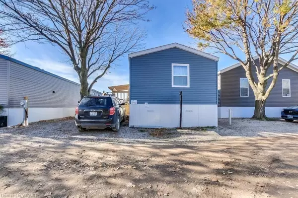 Brant, ON N0E 1A0,99 FOURTH CONCESSION RD #21 Belsize Dr