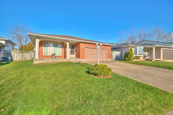 Niagara Falls, ON L2G 7T1,7304 Lakewood CRES