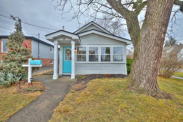 15 Colborne ST, Thorold, ON L2V 3P8