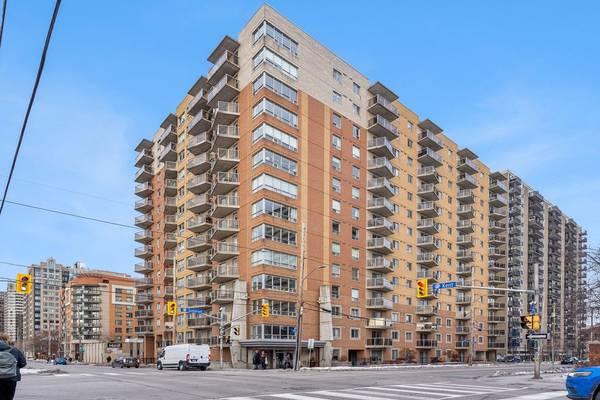 429 Somerset ST W #401, Ottawa Centre, ON K2P 2P5