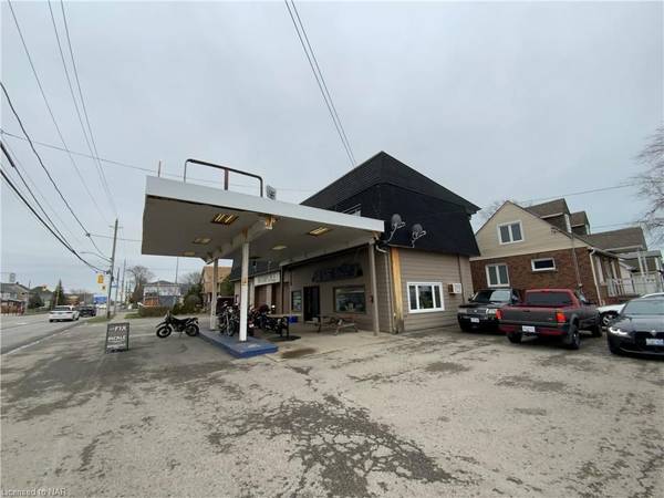 Port Colborne, ON L3K 3W4,496 MAIN ST W