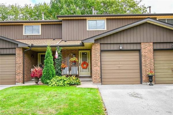 64 FORSTER ST #2, St. Catharines, ON L2N 6T5