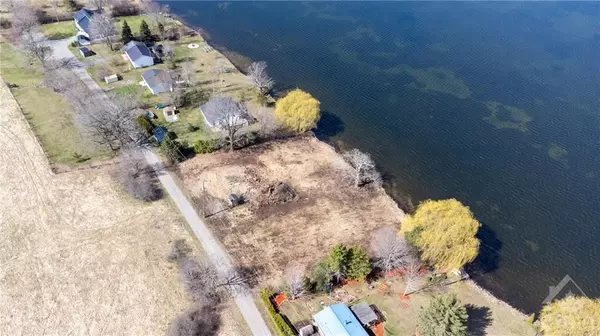 Rideau Lakes, ON K0E 1Y0,202 CAPO LN #24