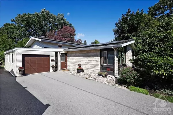 Alta Vista And Area, ON K1H 5T9,1861 DORSET DR