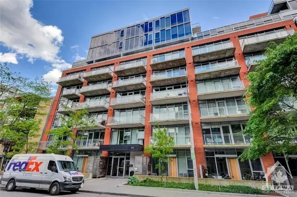 340 MCLEOD ST #642, Ottawa Centre, ON K2P 1A4