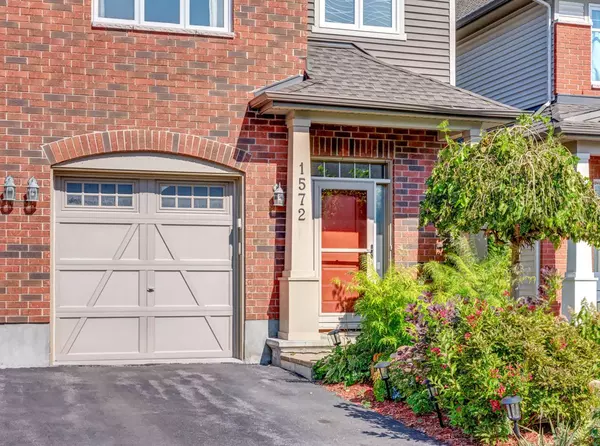 Kanata, ON K2M 0G8,1572 CARRONBRIDGE CIR