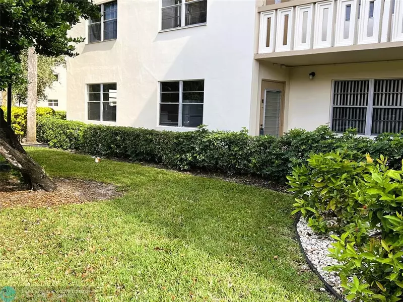 2405 Antigua Circle  #A-1, Coconut Creek, FL 33066