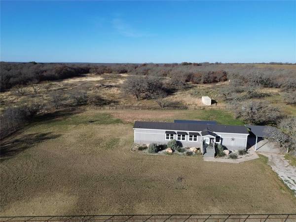 Eastland, TX 76448,302 County Road 332