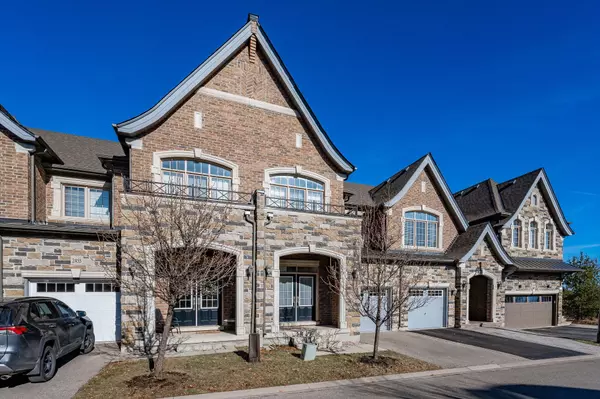 Oakville, ON L6M 0S2,2453 Village Common N/A