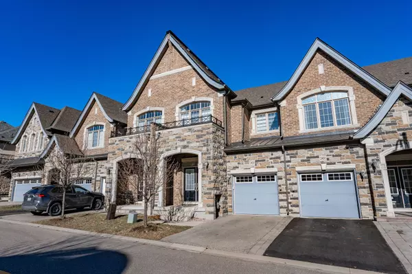 Oakville, ON L6M 0S2,2453 Village Common N/A