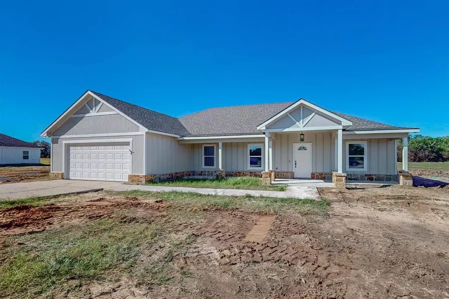 1233 E Gibtown Road, Poolville, TX 76487