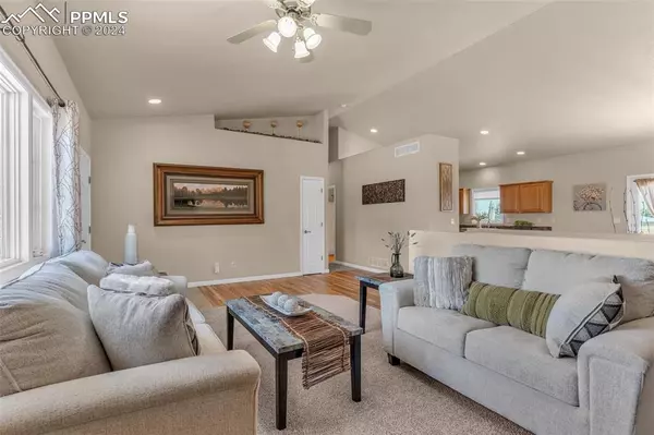 Pueblo, CO 81007,599 E Tanager DR