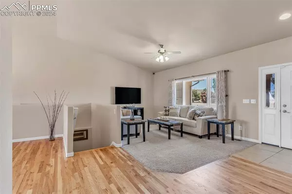 Pueblo, CO 81007,599 E Tanager DR