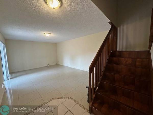 Boca Raton, FL 33433,7646 Courtyard Run  #113