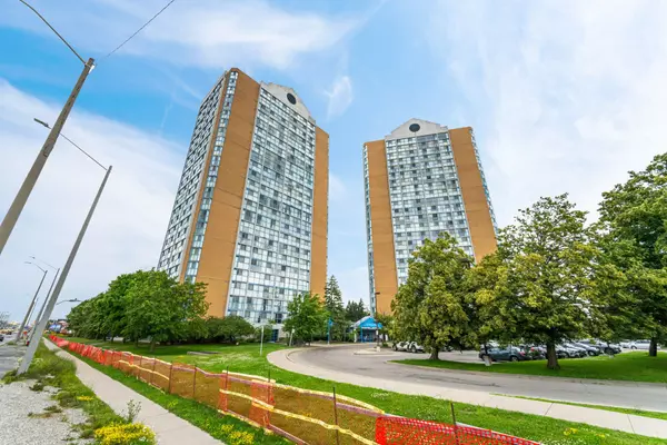 25 Trailwood DR #501, Mississauga, ON L4Z 3K9