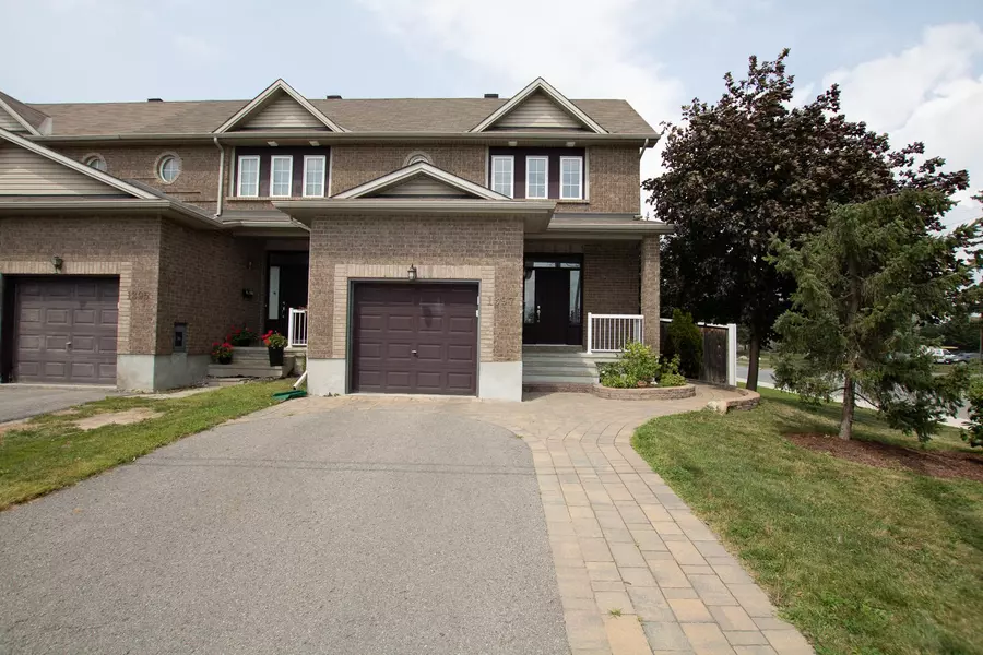 1397 Kitchener AVE, Hunt Club - South Keys And Area, ON K1V 2A3