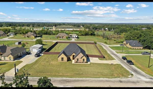 216 Etta Lane, Springtown, TX 76082