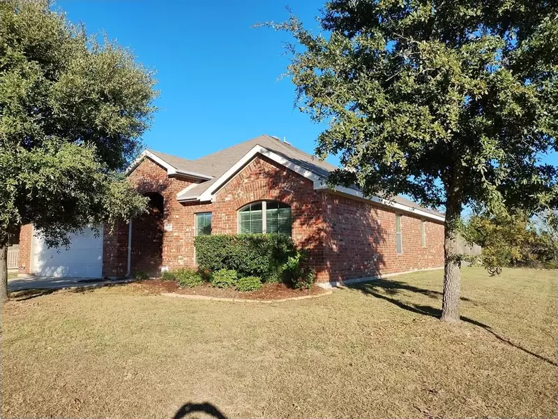 526 Westminster Drive, Midlothian, TX 76065