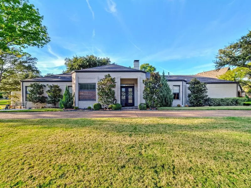 3413 Gatwick Place, Farmers Branch, TX 75234