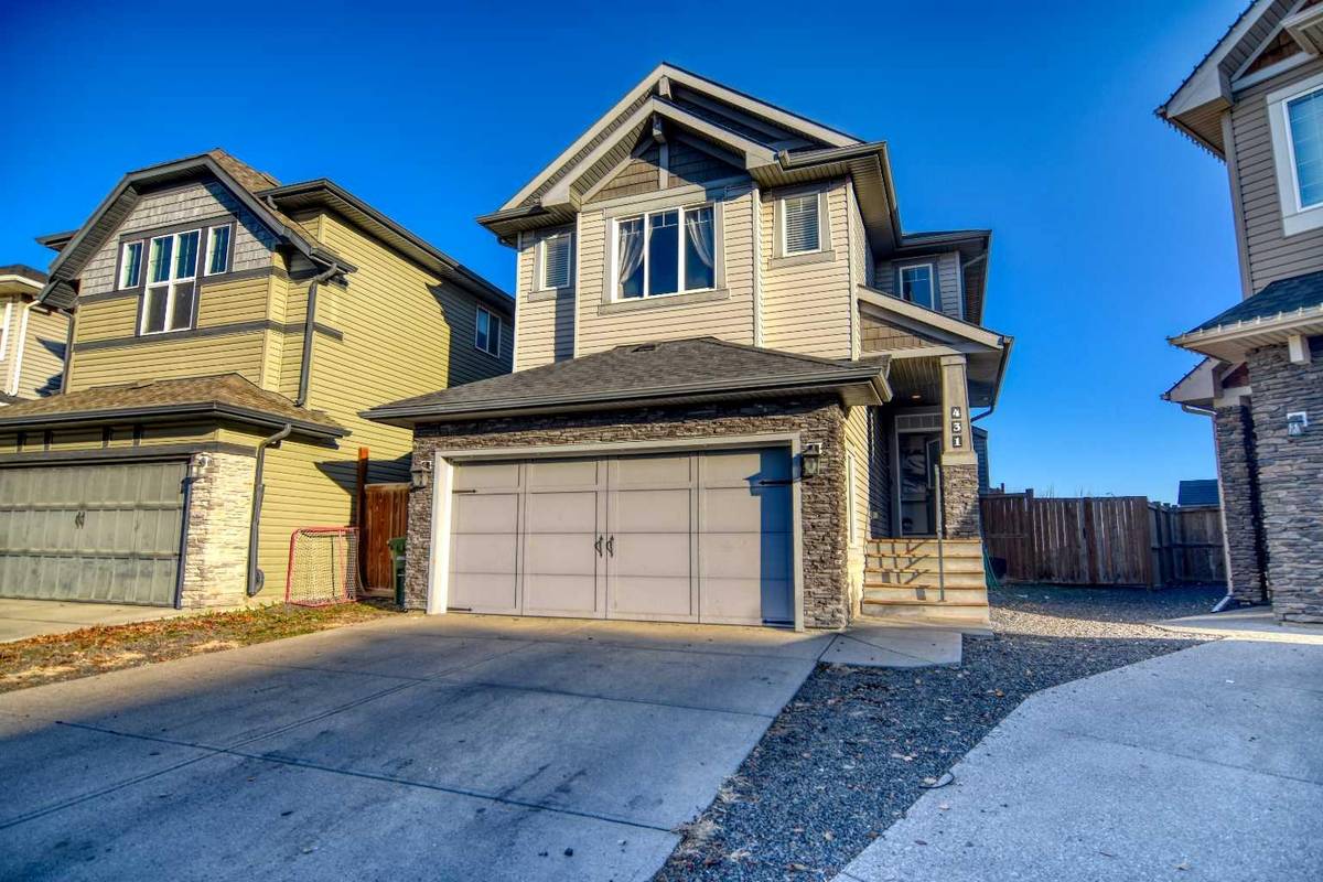 Airdrie, AB T4B 4B2,431 Hillcrest CIR Southwest