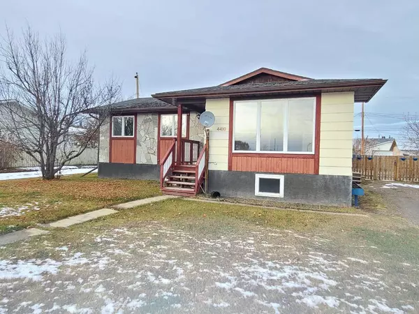 4410 49 AVE, Grimshaw, AB T0H 1W0