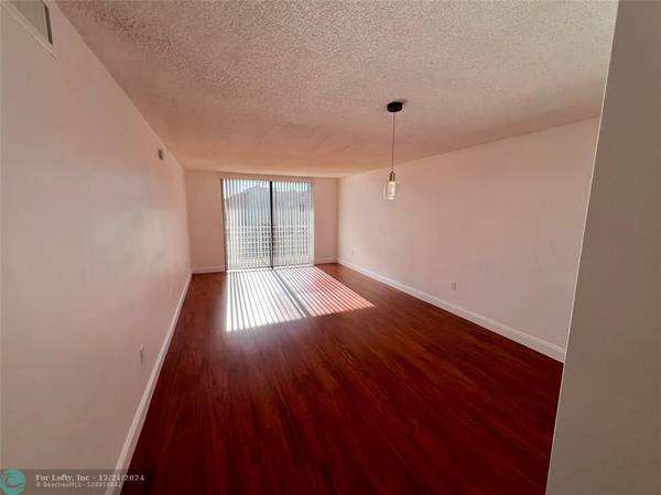 1830 N Lauderdale Ave  #4412, North Lauderdale, FL 33068