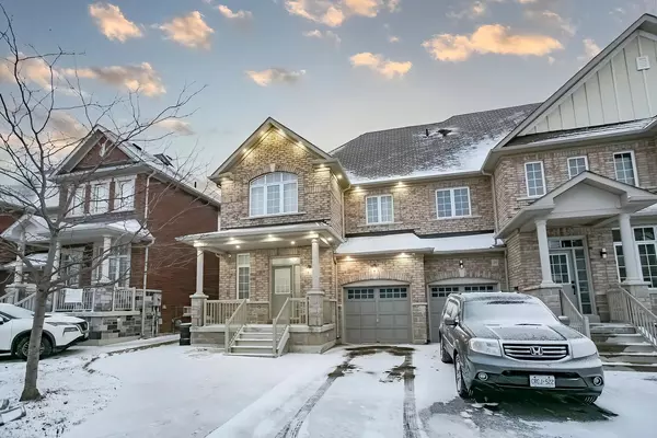 31 Saint Dennis RD, Brampton, ON L6R 0B3